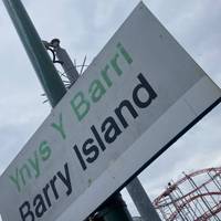 Welcome to Barry Island station. It’s easy to get here by direct Transport for Wales train from Cardiff and Pontypridd.