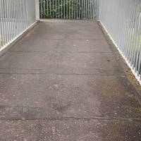Your starting point is the footbridge to the overpass over Wellesley Street, East. You will experience a slight incline at the start.