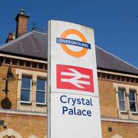 Your walk begins here at Crystal Palace station 🚂