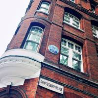 Our first Blue Plaque of the day for Fanny Wilkinson. The first female landscape gardener who campaigned for green spaces in London.