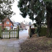 Start at the church yard. Turn right when you reach the road and right again when you reach Vicarage Hill.