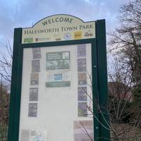This kid-friendly nature hunt walk starts at the Halesworth Town Park park off Saxons Way. The puzzle element is aimed at 5-10 year olds.