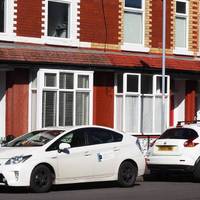 Right into Bury Avenue