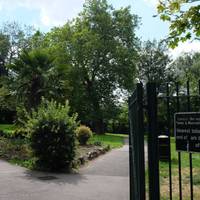Welcome to Park Hill!  This 15 acre park is a little slice of nature & tranquility within Croydon.