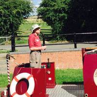 Begin your walk at the Station Road car park in Brimington. It's just next to The Mill pub. You'll join the towpath just by a lock.