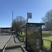 This linear walk starts next to the bus stops on Warwick Street served by bus 1, 32, 32A and LS3.