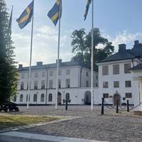 Nu är vi vid Karlbergs Slott som idag används som militäranläggning.