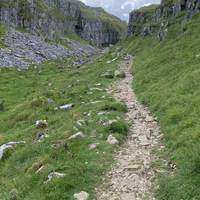 Starting from Watersinks NT Car Park, cross the road and follow signs to Malham Cove along the Pennine Way