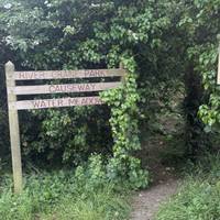 The path is signposted on the right just after we cross the river. From here the path will mostly run parallel to the river.