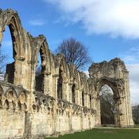 A lovely place to end the walk is in the Museum Gardens, where you can find the ruins of St Mary’s Abbey, York Observatory.