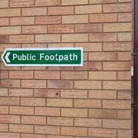 You will then need to turn right following the public footpath sign.