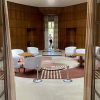 Eltham Palace is part medieval palace, part Tudor residence, and part 1930’s Art Deco mansion. It’s well worth a visit inside…
