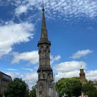 The Banbury Cross monument commemorates the wedding of Oueen Victoria's eldest daughter in 1859.