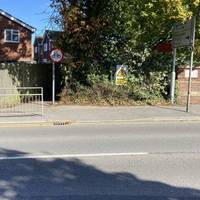 This will bring you to Waltham Road. When it’s clear, carefully and quickly cross to the opposite side, and turn right on the pavement.