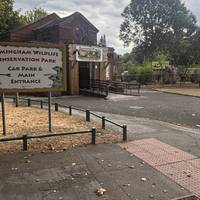 Start walk from outside Birmingham Wildlife Conservation Park, just off the A441 Pershore Road - served by buses 45 & 47