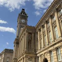 Ahead of you is the impressive Birmingham Museum & Art Gallery. It’s open Tues 10am-5pm during term time and daily during school hols.