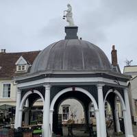 The Butter Cross is the centre of town, which is surrounded by shops, cafes & a weekly market each Thursday.