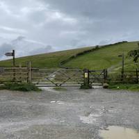 This walk starts at the free car park at the end of Gale Lane, east of Applethwaite. Head through the wooden gate at the end of the lane.