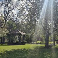 Bought from the Durham family, this Memorial Park was originally their recreation grounds. The memorial was unveiled in 1921.