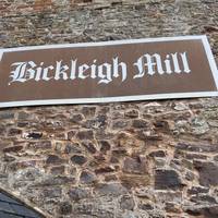 Welcome to the Bickleigh Mill (TQ12 5LN). Our walk begins here, just at the main mill building. Please note that this walk is very steep.
