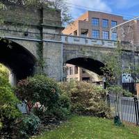 It’s here that access to the future Camden Highline will begin. You can see where the disused section of railway track abruptly ends.