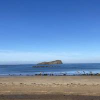 This is North Berwick Bay, on the Firth of Forth and North Sea. To your right is a lovely sand beach ready to explore.
