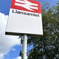 Welcome to Llansamlet railway station!