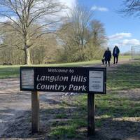 Welcome to this walk in the hills of Essex around Langdon Hills.