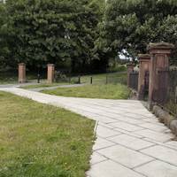 Turn right onto the path and follow it around to the left. We’re heading into Everton Park to take in the views.