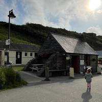 Then head right towards the coastline. You'll pass the public toilets (inc accessible with radar key) and the fab Counting House.