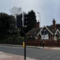 When you’re ready, with your back to the school, use the pedestrian crossing to make your way over Henley Road. Enter Christchurch Park.