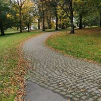 At the next junction, proceed along the wide cobbled path ahead, which ascends fairly gently.