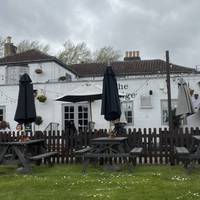 Only pub on route, make sure to pack a water bottle for the rest of the journey!