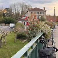 On traverse la Bidouze direction la nature.