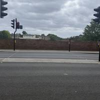 If you need to top up on refreshments turn left for cafes and supermarkets. Otherwise, turn right to start the walk.