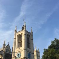 Head clockwise around Parliament Square, first heading past St Margaret’s Church towards Westminster Abbey.