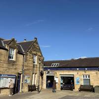 This walk starts at Hexham station. Served by Northern trains on the Tyne Valley line between Newcastle and Carlisle.