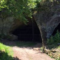 The cemetery was built on the site of an old quarry and the many caves and tunnels were put to use a burial sites.