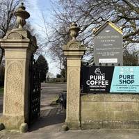 You’ll begin your walk at the entrance to Vernon Park on Turncroft Lane. There’s parking onsite and the entrance is served by the 364 bus.