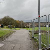 At the top of the hill turn left just after the new playpark and walk away from it.