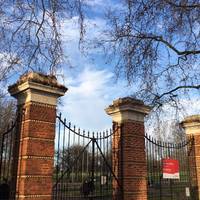 The entrance to the park is just across the road.