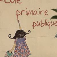 En passant devant l’école ;)