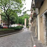 Such a lovely barrio.