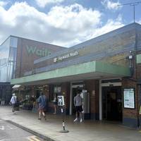 Start this walk at Haywards Heath station, with Southern and Thameslink trains to Central London and beyond.