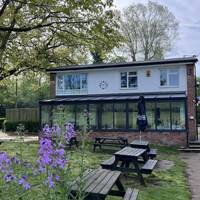 Jester’s Diner is here on the right, as are the toilets. Why not pop in for refreshments before continuing on the walk?