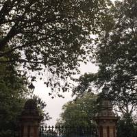 We entered Victoria Park through these gates.