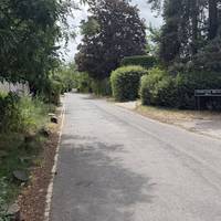 Continue along Mill Road as it curves. This is the Thames path but it runs away from the river through Shiplake.
