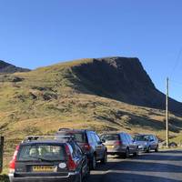 It’s easy to park by the roadside here on the B4418 just west of Rhydd Ddu.  Otherwise there’s a big off-road car park nearby at the station