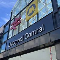 This circular walk starts at Liverpool Central station off Ranelagh St. With your back to the station, turn left.