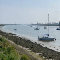 There may be lots of boats in the River Crouch to admire. How many can you count? 🛳